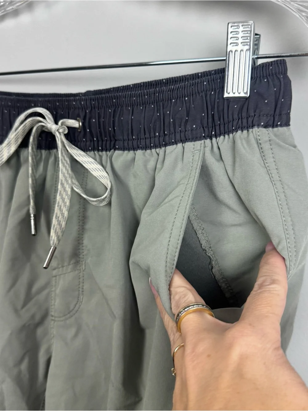 VUORI | Special Edition Patterned Waistband Drawstring Kore Shorts Men’s Size S